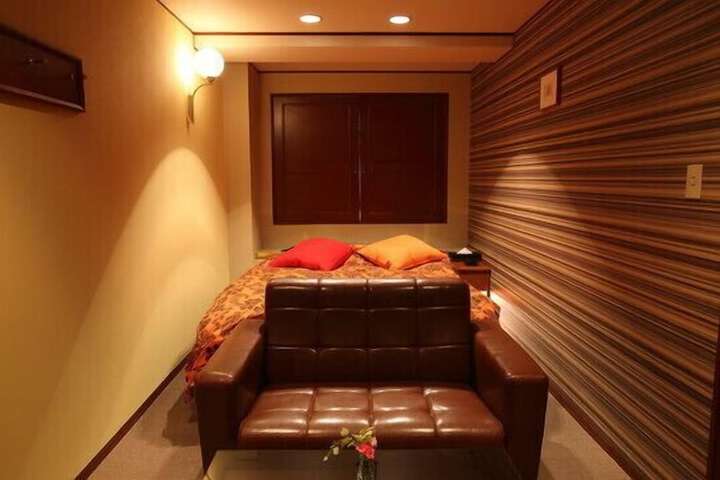 Room 19 of 36