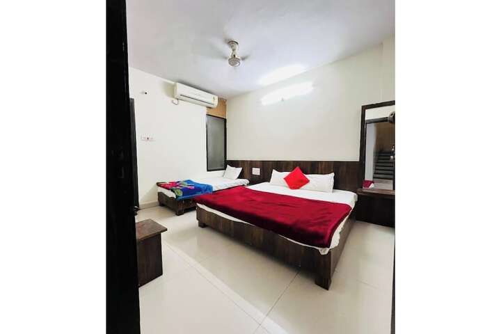 Room 21 of 41