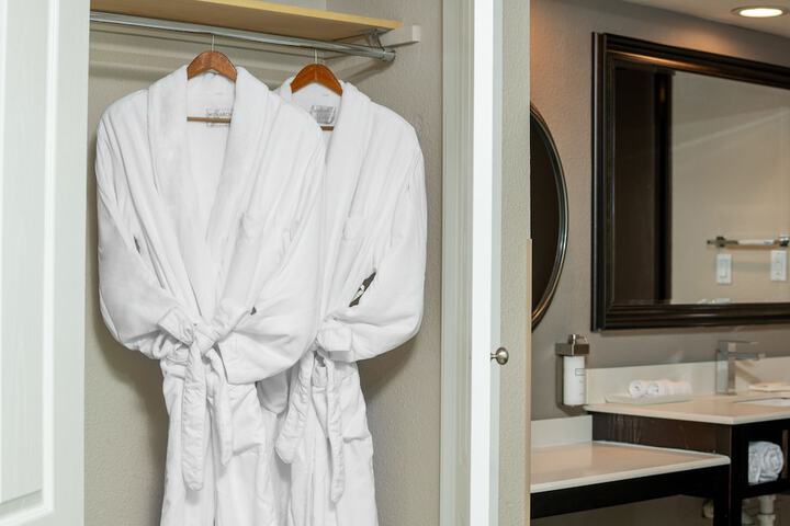 Room amenity