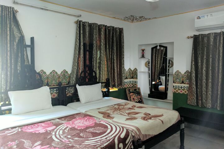 Room 10 of 39