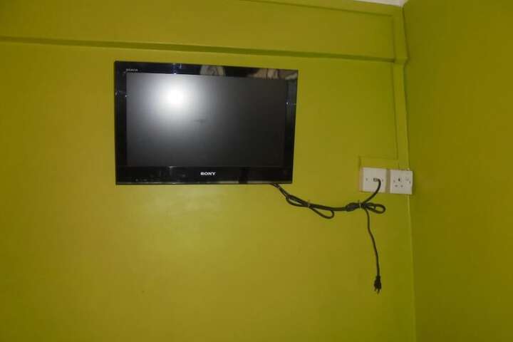 Room 17 of 24