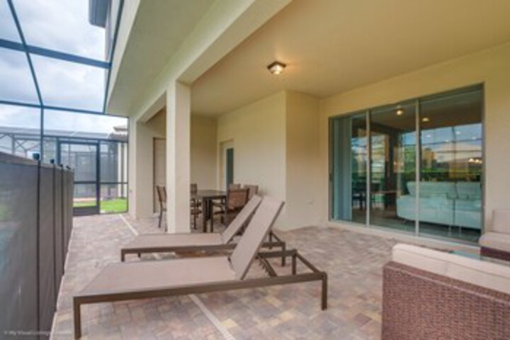 Terrace/Patio 6 of 180