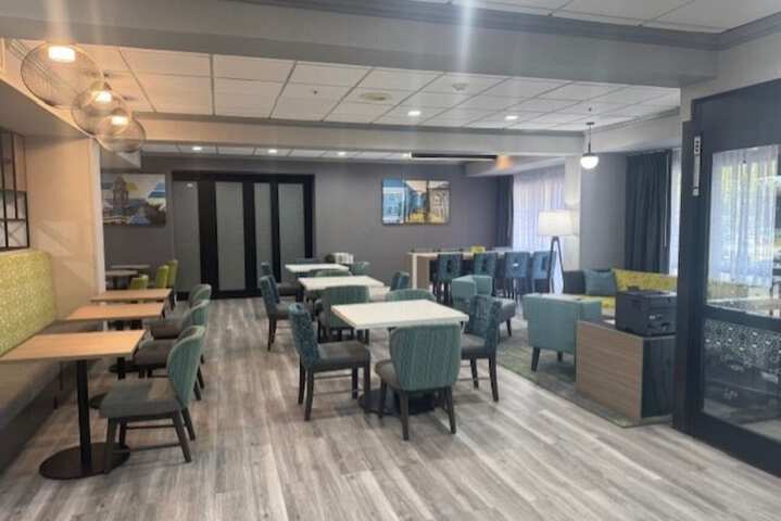 Hotel Interior 7 of 43