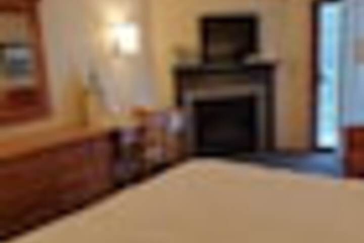 Room 71 of 279