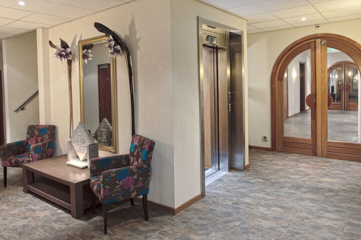 Hotel Interior 3 of 45