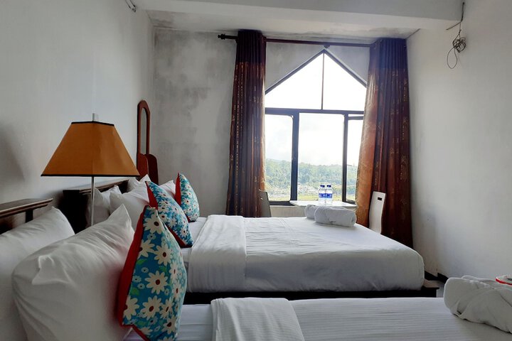 Room 11 of 21
