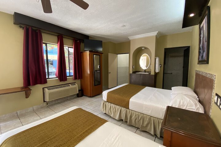 Room 13 of 45