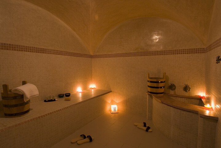 Steam room