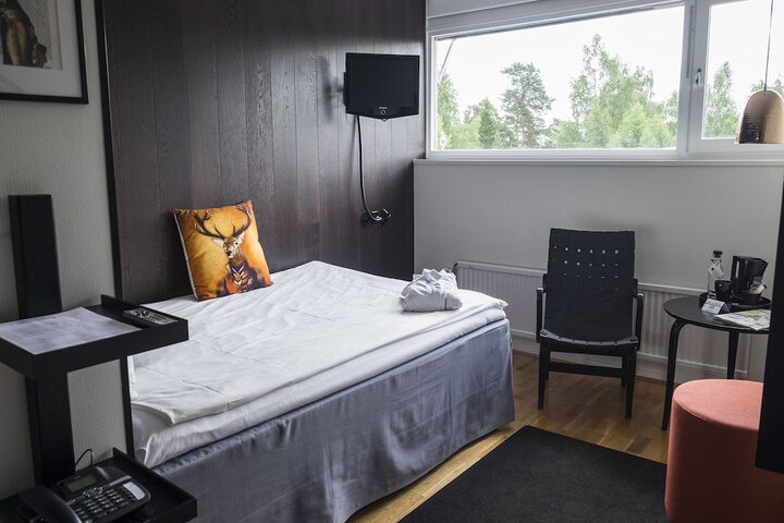 Room 4 of 57
