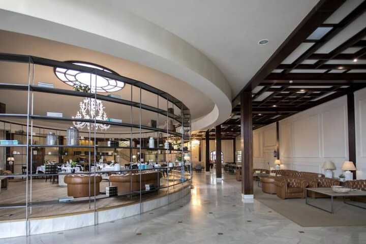 Lobby Entry