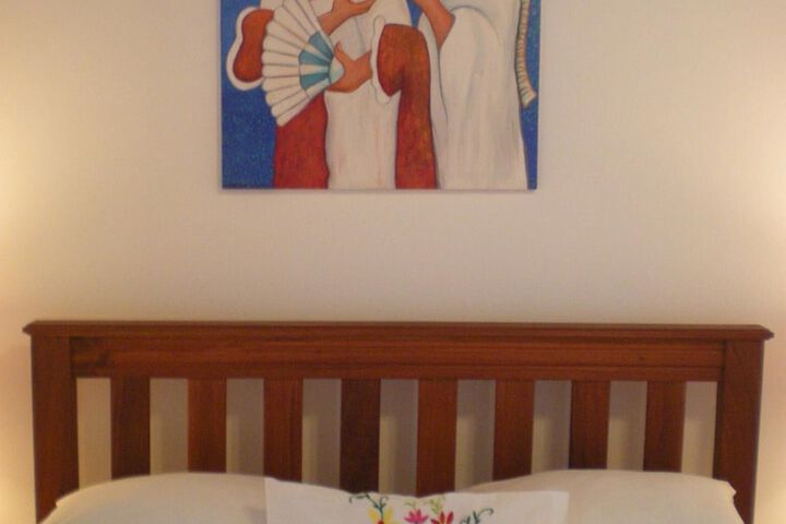 Room 5 of 28