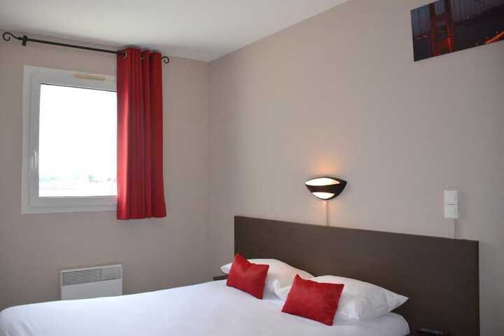 Room 6 of 20