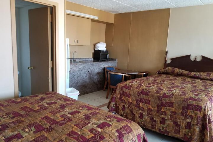 Room 21 of 35
