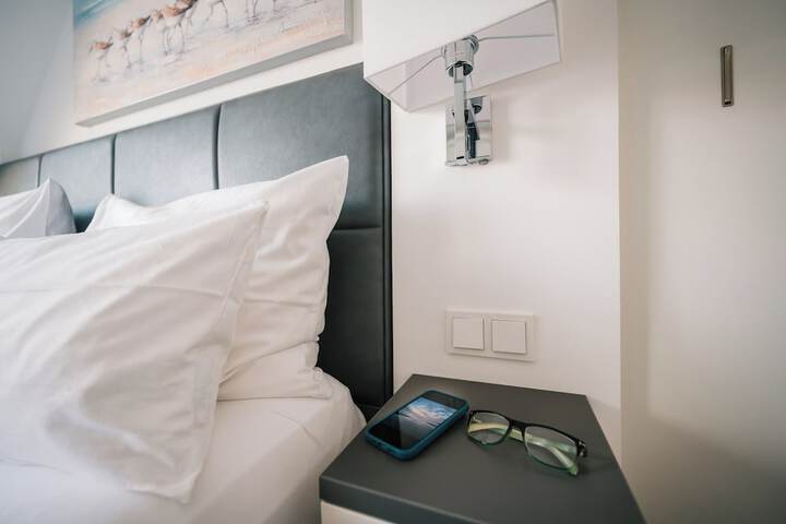 Room 44 of 130