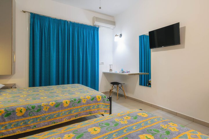 Room 19 of 46