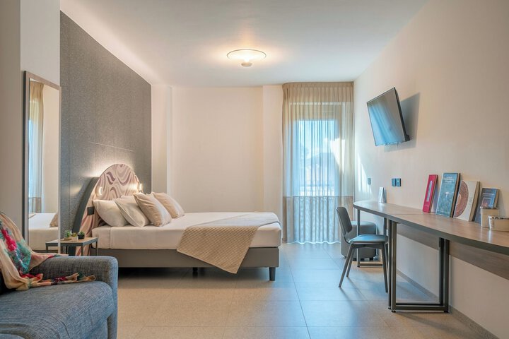 Room 21 of 60