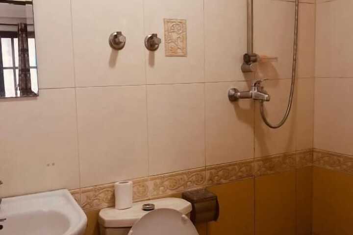Room 14 of 31
