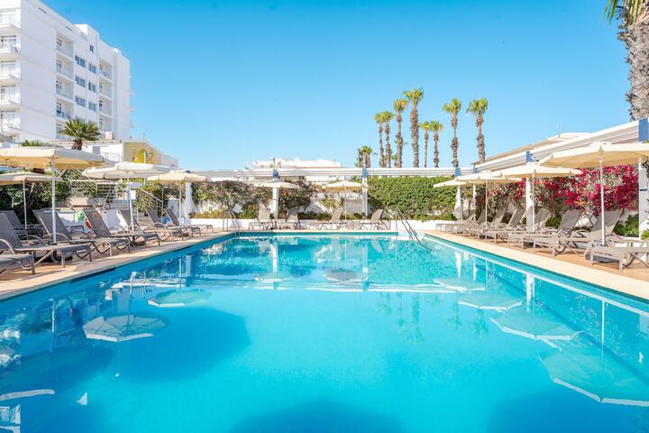 Pool Hotel