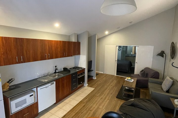 Room 10 of 52