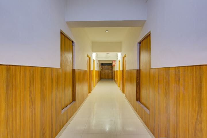 Hotel Interior 3 of 33