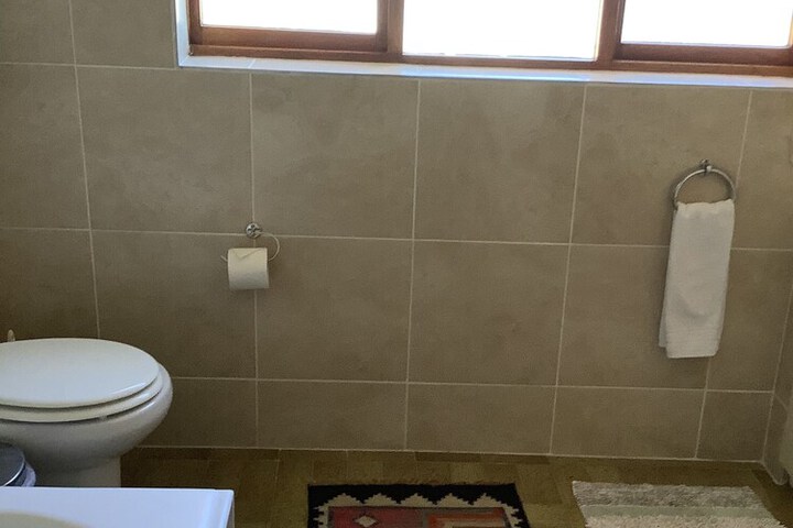 Room 15 of 32