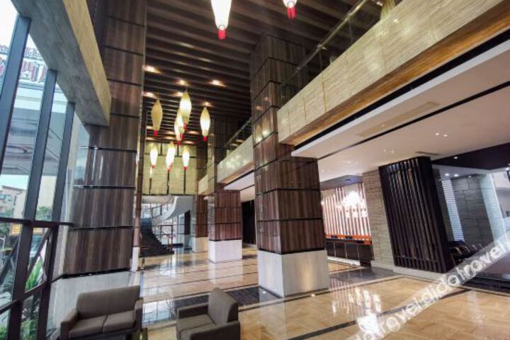 Hotel Interior 11 of 29