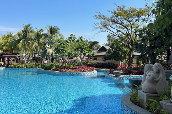 Hotel View 174 of 178