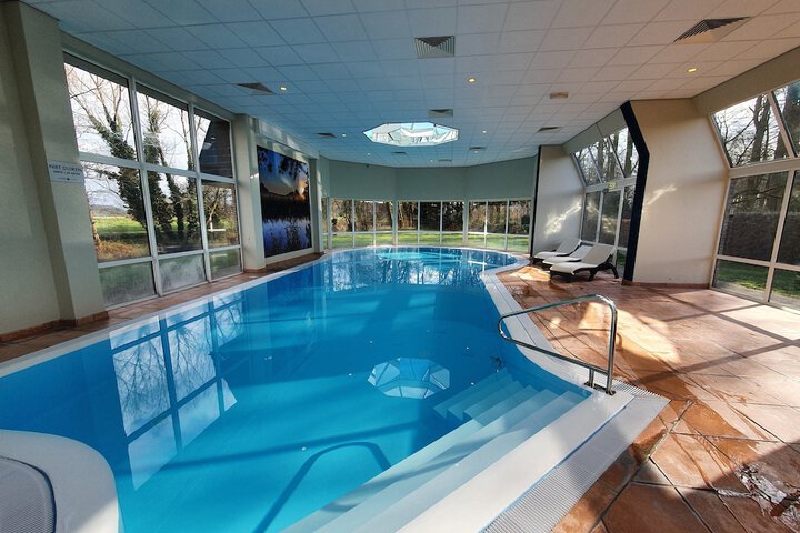Pool Hotel