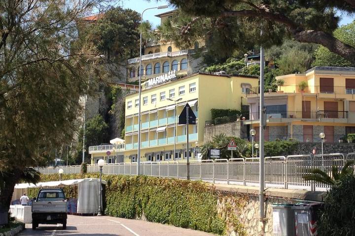 Hotel 4 of 22