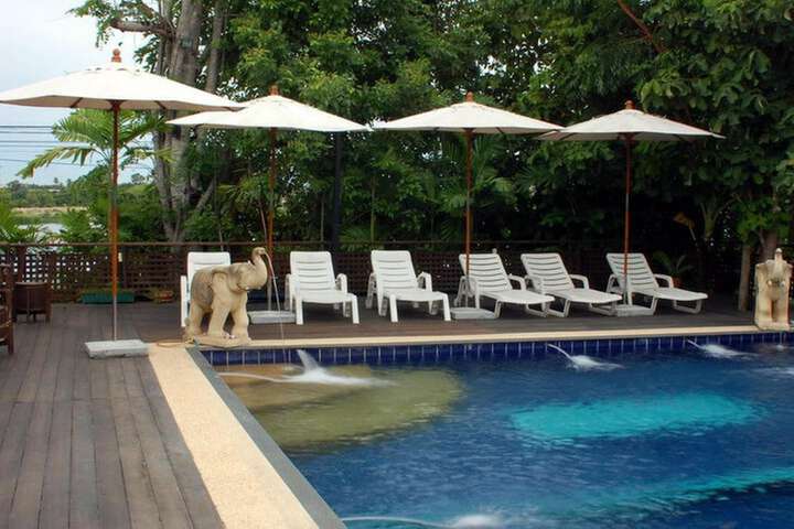 Pool 33 of 56