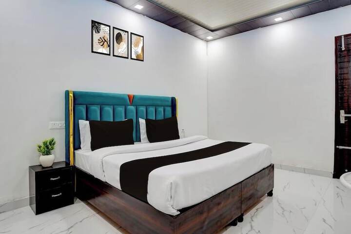 Room 7 of 15