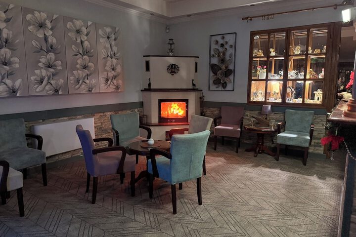 Lobby Entry