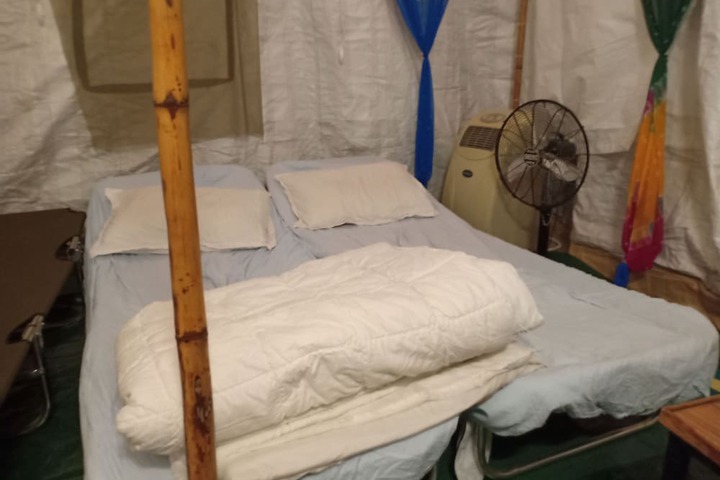 Room 8 of 36
