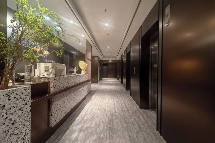 Hotel Interior 2 of 61