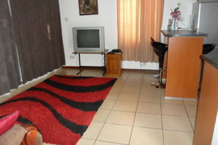 Room 18 of 27