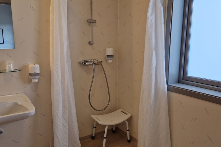 Room 29 of 40