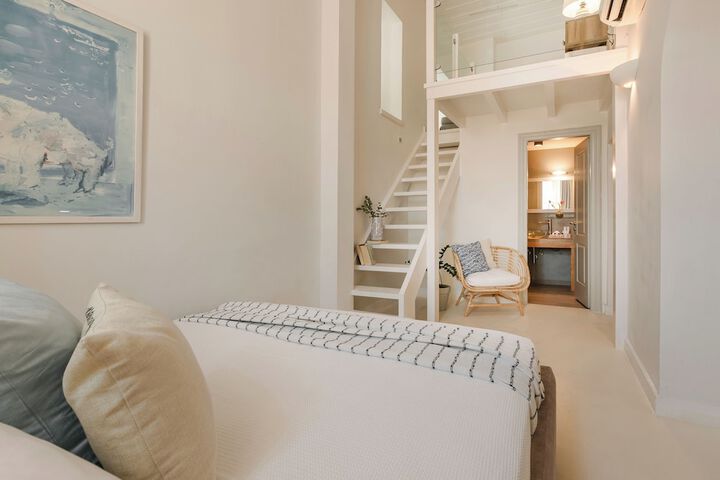Room 4 of 29