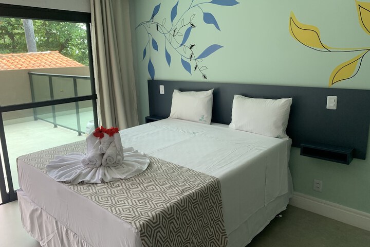 Room 43 of 98
