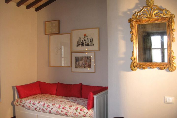 Room 18 of 59