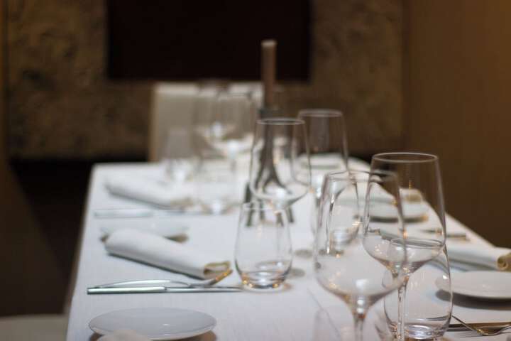 Dining 107 of 110