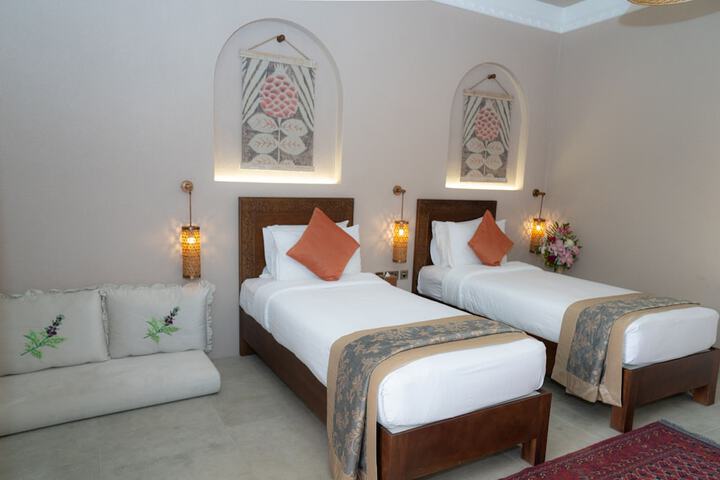 Photo of NOZOL ALRAYAHEEN