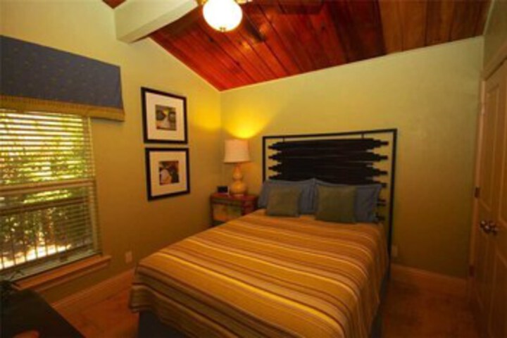 Room 22 of 24