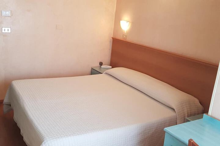 Room 17 of 56