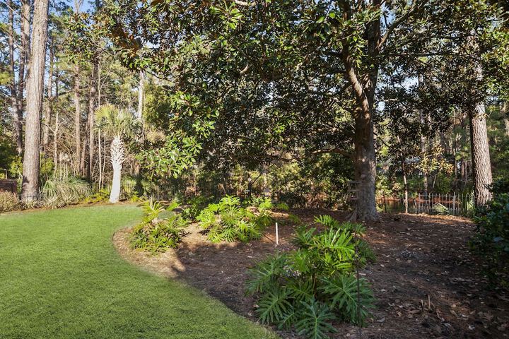 Property Grounds 34 of 41