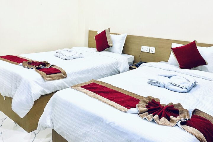 Room 28 of 53