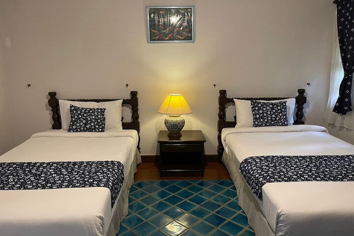 Room 15 of 53