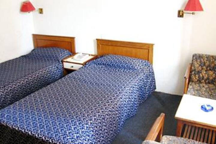 Hotel Khukuri