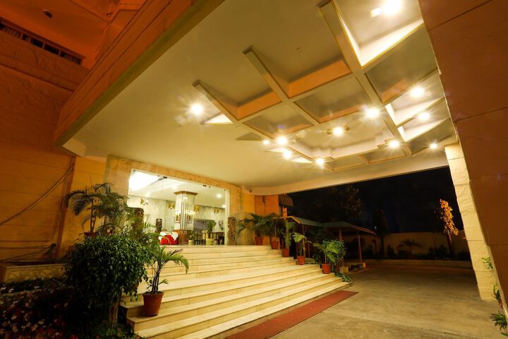 Hotel 53 of 60