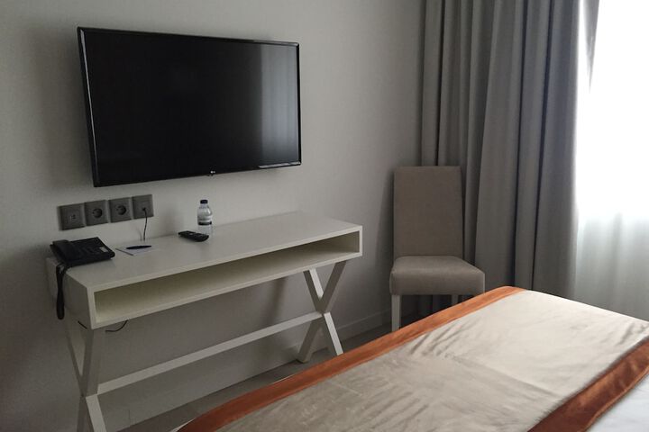 Room 6 of 41