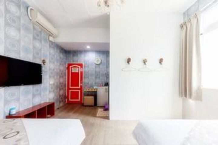 Room 15 of 67